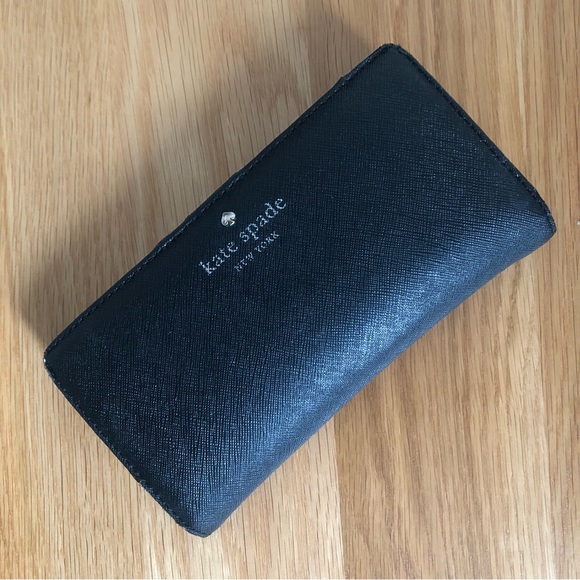 Black Kate Spade Large Bifold Wallet - Saffiano Leather - Picture 1 of 12
